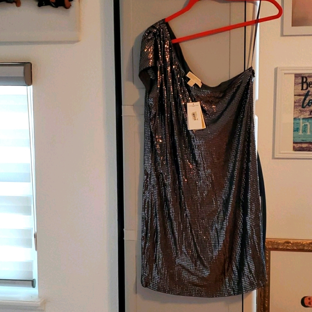 One shoulder Dress